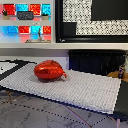 Romantique Balneotherapie דירה Échirolles