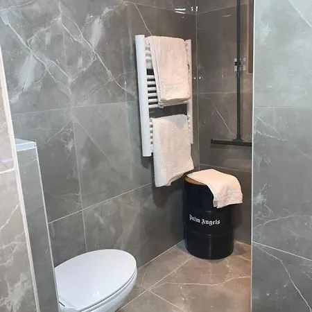 דירה Romantique Balneotherapie