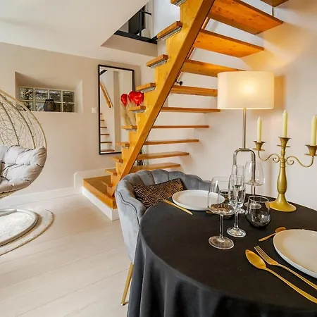 - Venusia Grenoble Apartmán *